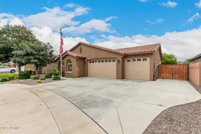 1265 W Rosemary Avenue, San Tan Valley, AZ 85140 - Photo 2