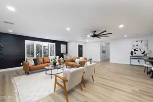 5728 E Sharon Dr, Scottsdale, AZ 85254 - Photo 10