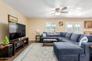 6925 W Sunnyslope Ln, Peoria, AZ 85345 - Photo 8