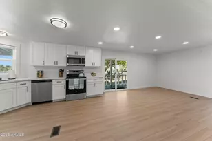 23865 W Coleman Dr, Congress, AZ 85332 - Photo 10