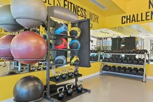 6025 W Thomas Rd, Phoenix, AZ 85033 - Photo 12