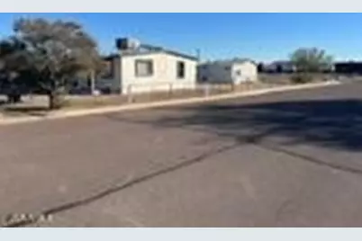 109 1st Avenue W, Buckeye, AZ 85326 - Photo 2