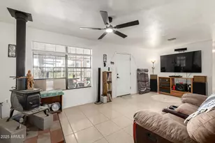 48822 N Roughrider Rd, New River, AZ 85087 - Photo 4