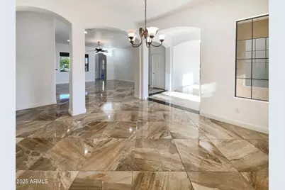 1900 E Woodsman Place, Chandler, AZ 85286 - Photo 10