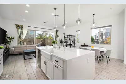 1933 W Kinfield Trail, Phoenix, AZ 85085 - Photo 10