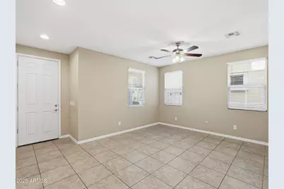 2251 S Osborn Lane, Gilbert, AZ 85295 - Photo 6