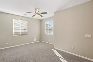 2251 S Osborn Ln, Gilbert, AZ 85295 - Photo 22