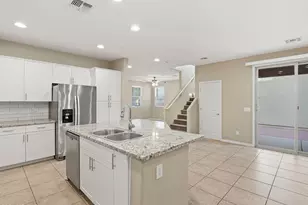 2251 S Osborn Ln, Gilbert, AZ 85295 - Photo 10