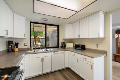 7718 E Vista Drive, Scottsdale, AZ 85250 - Photo 6