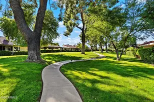 7718 E Vista Dr, Scottsdale, AZ 85250 - Photo 26