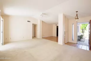 425 W Kings Ave, Phoenix, AZ 85023 - Photo 16