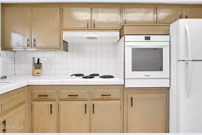 10414 N 105th Avenue, Sun City, AZ 85351 - Photo 6