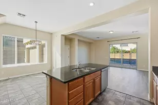 8356 W Desert Spoon Dr, Peoria, AZ 85383 - Photo 14