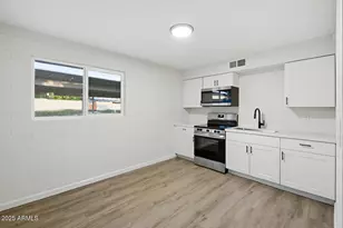 4838 E Willetta St, Phoenix, AZ 85008 - Photo 14