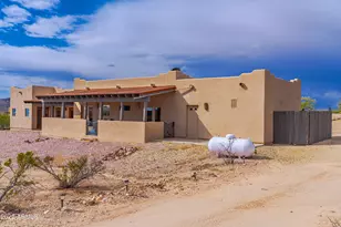 35915 S Joshua Pl, Wickenburg, AZ 85390 - Photo 22