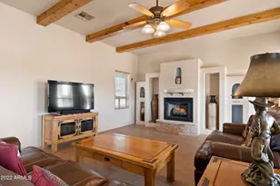 35915 S Joshua Pl, Wickenburg, AZ 85390 - Photo 4