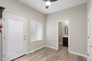 3010 N 37th St, Phoenix, AZ 85018 - Photo 6