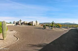 47316 N 10th Ave, New River, AZ 85087 - Photo 30