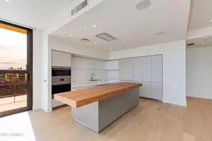 4849 N Camelback Rdg Dr, Scottsdale, AZ 85251 - Photo 16