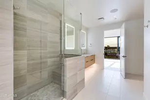 4849 N Camelback Rdg Dr, Scottsdale, AZ 85251 - Photo 28