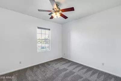 2085 E Hulet Place, Chandler, AZ 85225 - Photo 20