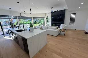 8989 N Gainey Center Dr, Scottsdale, AZ 85258 - Photo 6