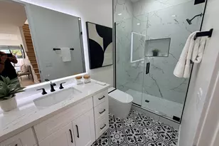 8989 N Gainey Center Dr, Scottsdale, AZ 85258 - Photo 22