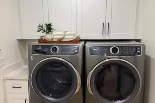 8989 N Gainey Center Dr, Scottsdale, AZ 85258 - Photo 42