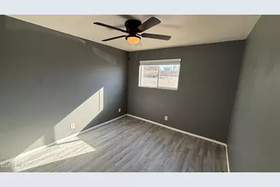 3626 N 37th Street #Unit 21, Phoenix, AZ 85018 - Photo 8