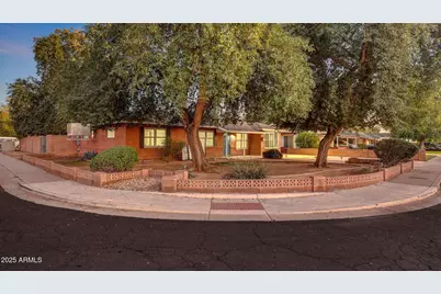 6121 N 17th Avenue, Phoenix, AZ 85015 - Photo 1