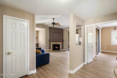 15151 N Frank Lloyd Wright Boulevard #2086, Scottsdale, AZ 85260 - Photo 2