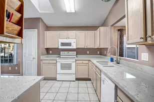 15551 N Lasso Dr, Surprise, AZ 85374 - Photo 2