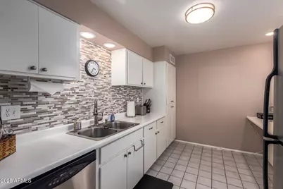4630 N 68th Street #231, Scottsdale, AZ 85251 - Photo 8