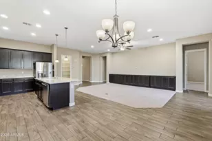 10332 W Buckhorn Trail, Peoria, AZ 85383 - Photo 4