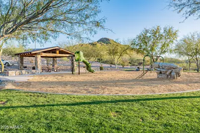 10332 W Buckhorn Trail, Peoria, AZ 85383 - Photo 68