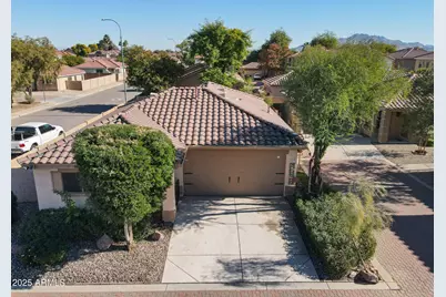 2323 E Peach Tree Drive, Chandler, AZ 85249 - Photo 1
