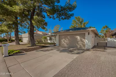 10242 E Spring Creek Road, Sun Lakes, AZ 85248 - Photo 2