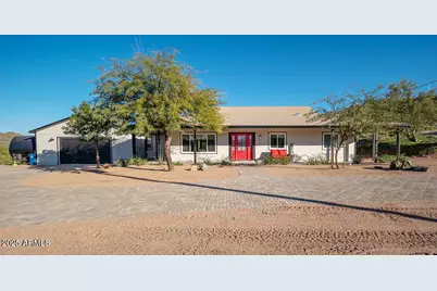 1574 E Dorothy Street, Queen Valley, AZ 85118 - Photo 2