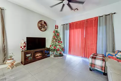 5515 S 15th Way, Phoenix, AZ 85040 - Photo 4
