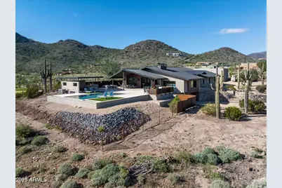 5201 E Rockaway Hills Drive, Cave Creek, AZ 85331 - Photo 2