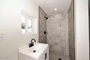 1136 E Eva St, Phoenix, AZ 85020 - Photo 30