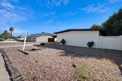 1939 E Alameda Drive, Tempe, AZ 85282 - Photo 2