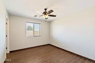 2527 W Tamarisk Ave, Phoenix, AZ 85041 - Photo 18