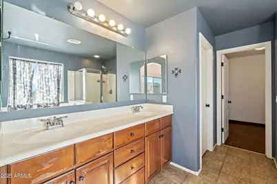 2527 W Tamarisk Avenue, Phoenix, AZ 85041 - Photo 22