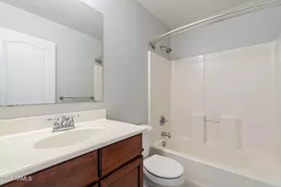 2527 W Tamarisk Ave, Phoenix, AZ 85041 - Photo 16
