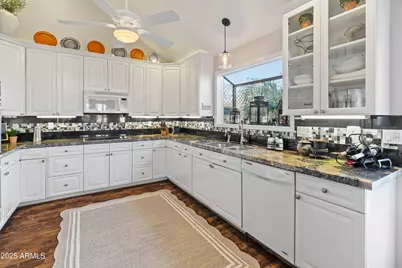 1804 E Velvet Drive, Tempe, AZ 85284 - Photo 4