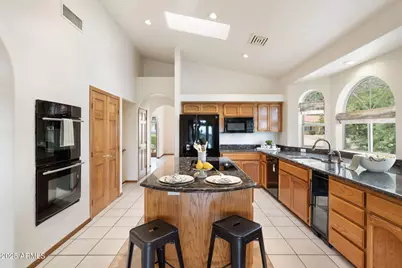 7242 N 23rd Place, Phoenix, AZ 85020 - Photo 26