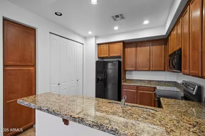 10260 E White Feather Lane E #2015, Scottsdale, AZ 85262 - Photo 6