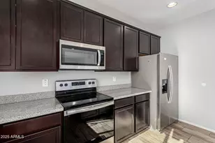 17569 W Country Club Terrace, Surprise, AZ 85387 - Photo 6