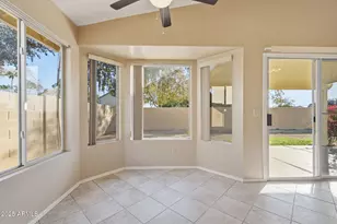 409 S Cholla St, Gilbert, AZ 85233 - Photo 10